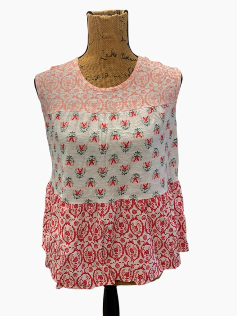 Style & Co.  Multicolored Floral Tiered Top sz- PS